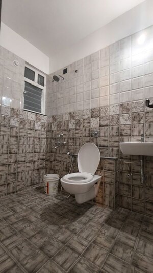 Bathroom in 2 BHK Apartment at Gulmohar Parkview, Kharadi – for Sale