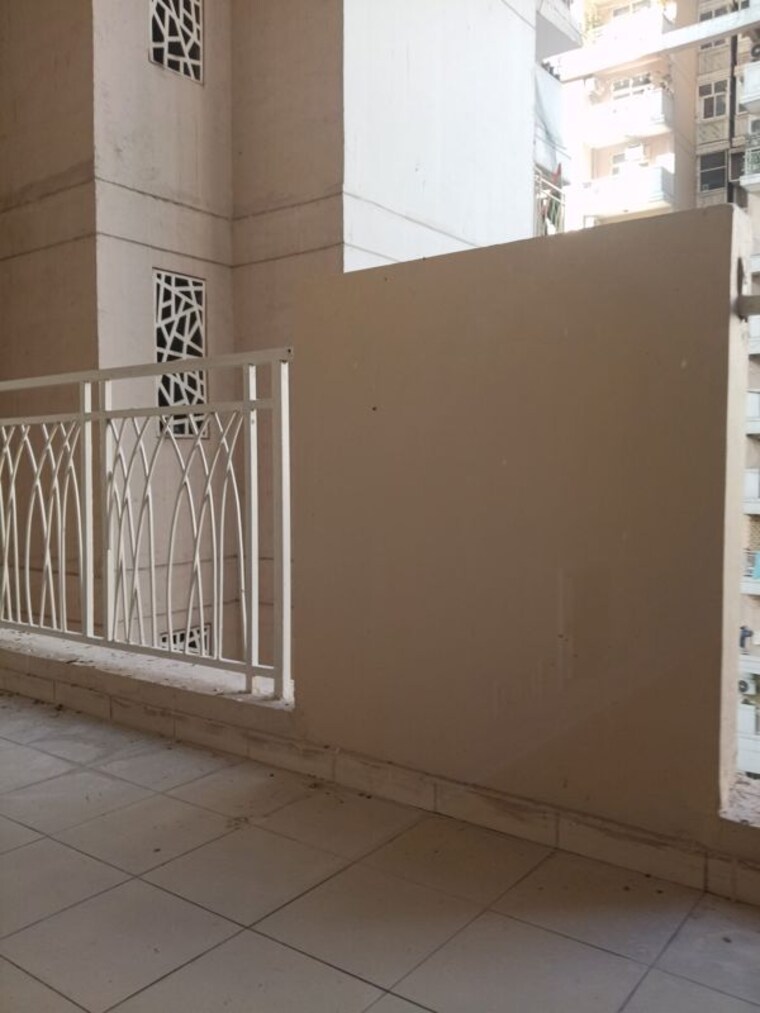 Room, mahagun-my-woods 2.5 Bedroom 1290 Sq.Ft. Apartment In Sector 16c Greater Noida Greater Noida 10328217