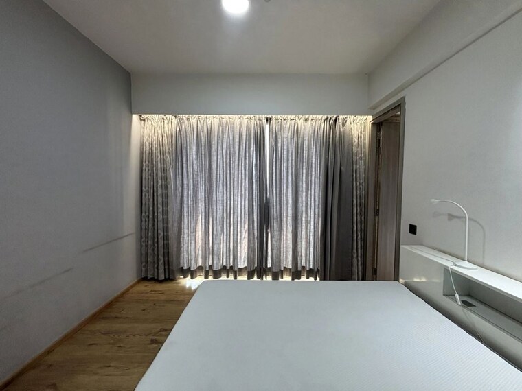 Bedroom, rustomjee-seasons 4 Bedroom 2500 Sq.Ft. Apartment In Bandra East Mumbai 10328188