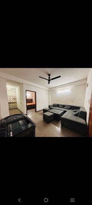 Team Area in 1 BHK Builder Floor at Freedom Fighters Enclave – for Rent