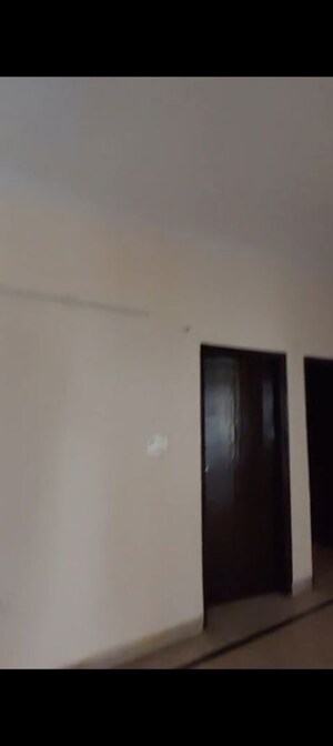 Room in 3 BHK Apartment at Jyoti Super Street, Raj Nagar Extension – for Rent