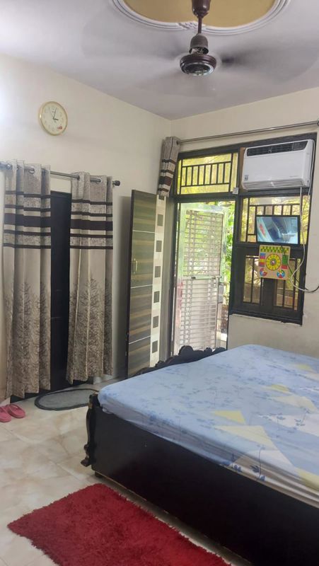 2 BHK Builder Floor For Rent in Rohini Sector 16