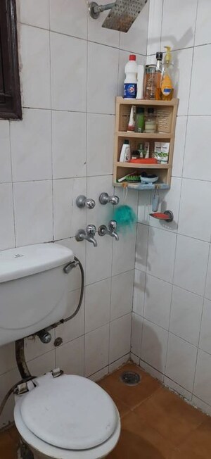 Bathroom in 2 BHK Apartment at DLF The Skycourt, Sector 86 – for Rent