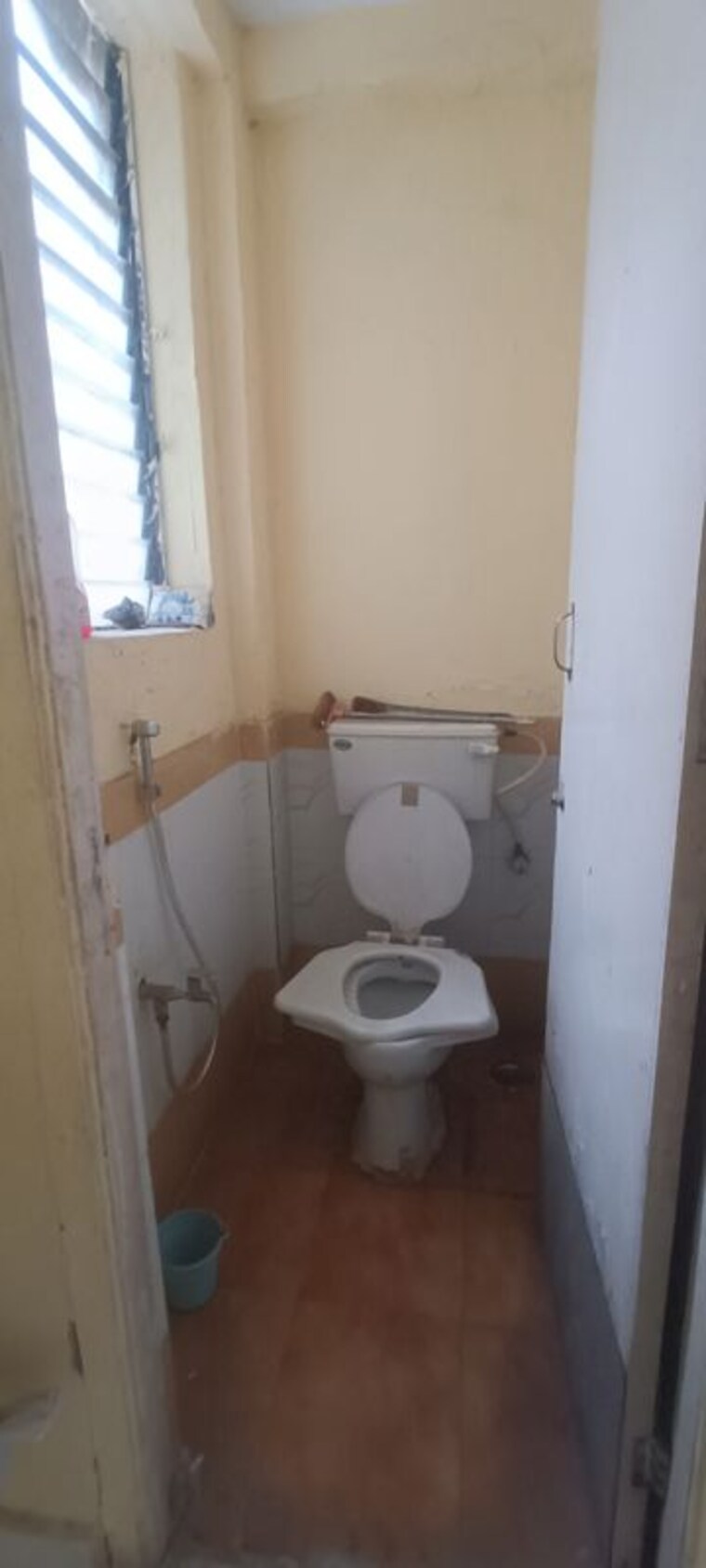 Bathroom, fam-chs 1 RK 365 Sq.Ft. Apartment In Kopar Khairane Navi Mumbai 10328224