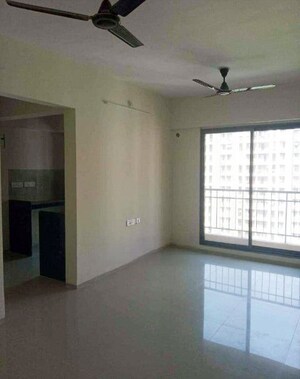 2 BHK Apartment For Sale in Rustomjee Avenue L1, Virar West