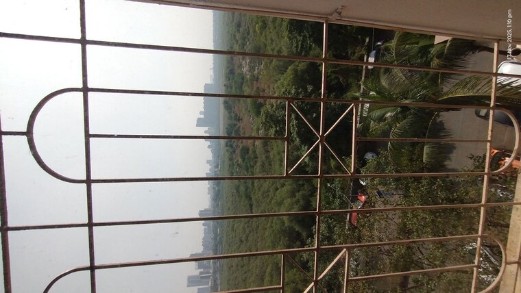Balcony, kandivali west 1 Bedroom 550 Sq.Ft. Apartment In Kandivali West Mumbai 9552069