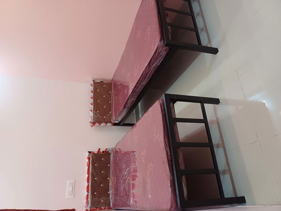 Pg For Rent in Kopar Khairane