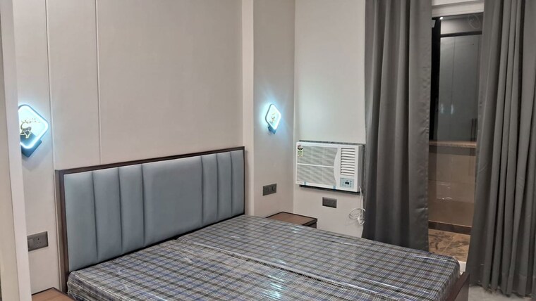 Bathroom, sector 24 1.5 Bedroom 400 Sq.Ft. Builder Floor In Sector 24 Gurgaon 9962868