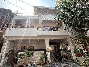 1 RK Penthouse For Rent in Mahindra Enclave