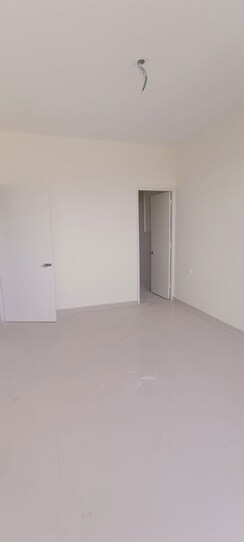 2 BHK Apartment For Rent in Pyramid Midtown