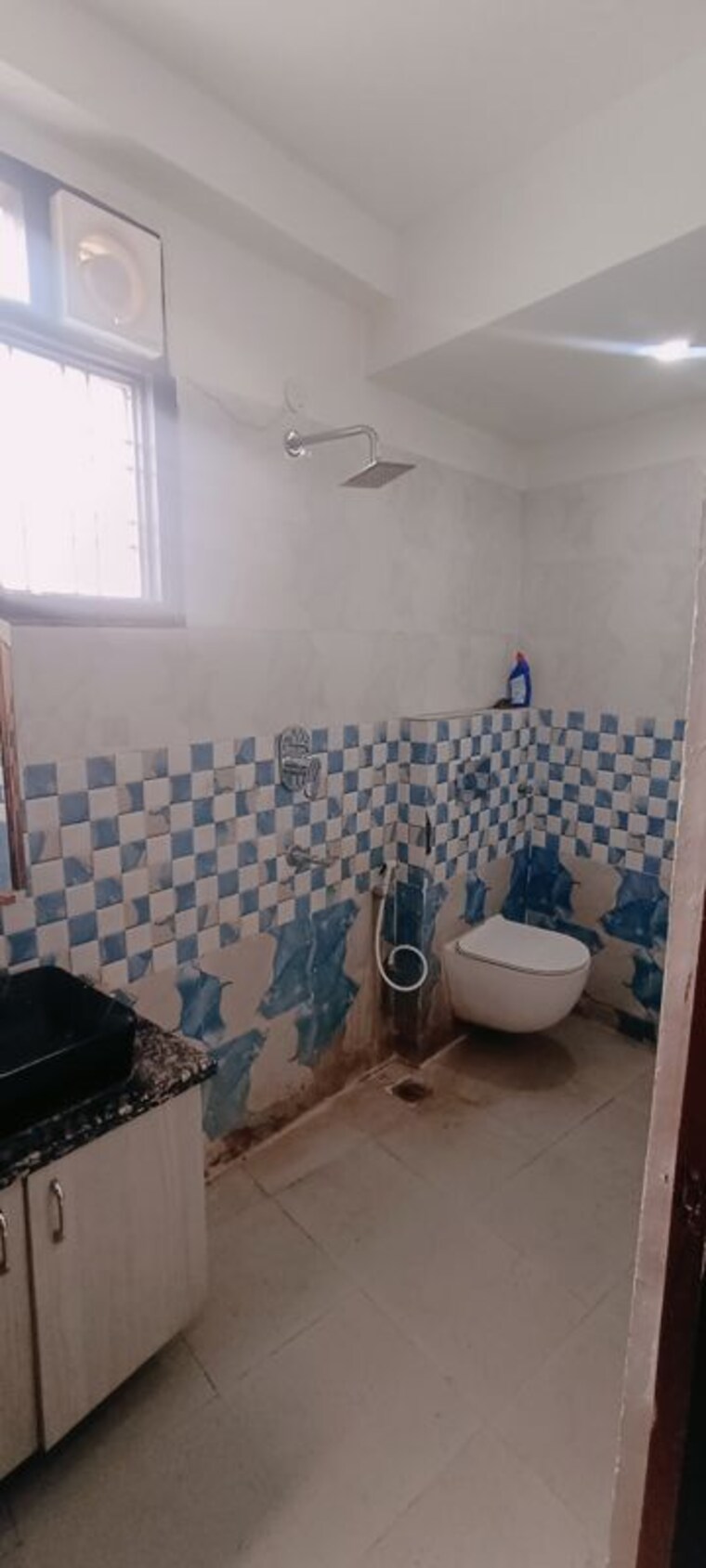 Bathroom, sushant lok iii 1 Bedroom 570 Sq.Ft. Builder Floor In Sushant Lok Iii Gurgaon 10328401