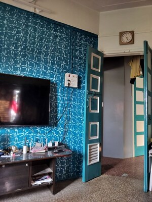 1 BHK Apartment For Sale in Dadar East