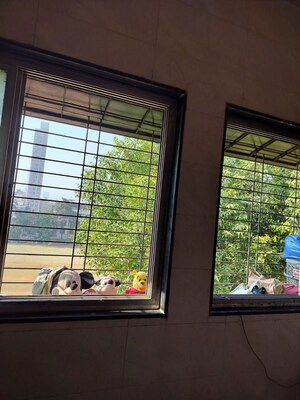 Room in 1 BHK Apartment at Dadar East – for Sale