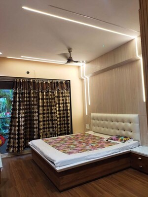Bedroom in 4 BHK Apartment at Shankar Nagar – for Rent
