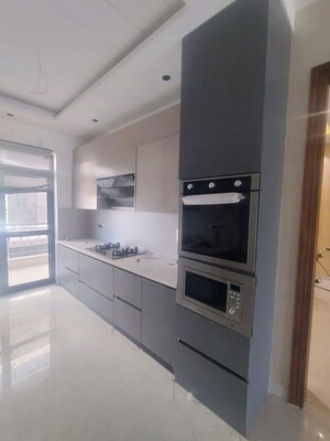 Kitchen in 4 BHK Builder Floor at Ansal API Versalia, Sector 67a – for Rent