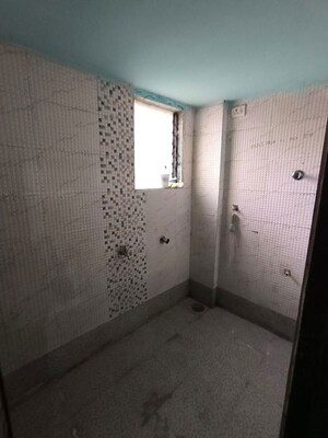 Bathroom in 2.5 BHK Apartment at Veena CHS Dombivli, Dombivli West – for Rent