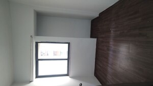 Room in 1.5 BHK Apartment at Lodha Lakeshore Greens, Dombivli East – for Rent