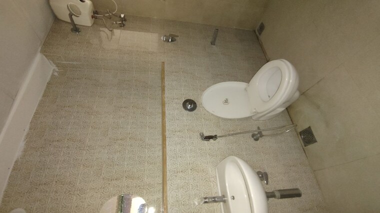 Bathroom, lodha-lakeshore-greens 1.5 Bedroom 610 Sq.Ft. Apartment In Dombivli East Thane 10328448