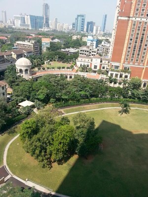 2 BHK Apartment – Exterior View View at Ashok Towers, Parel - for Rent