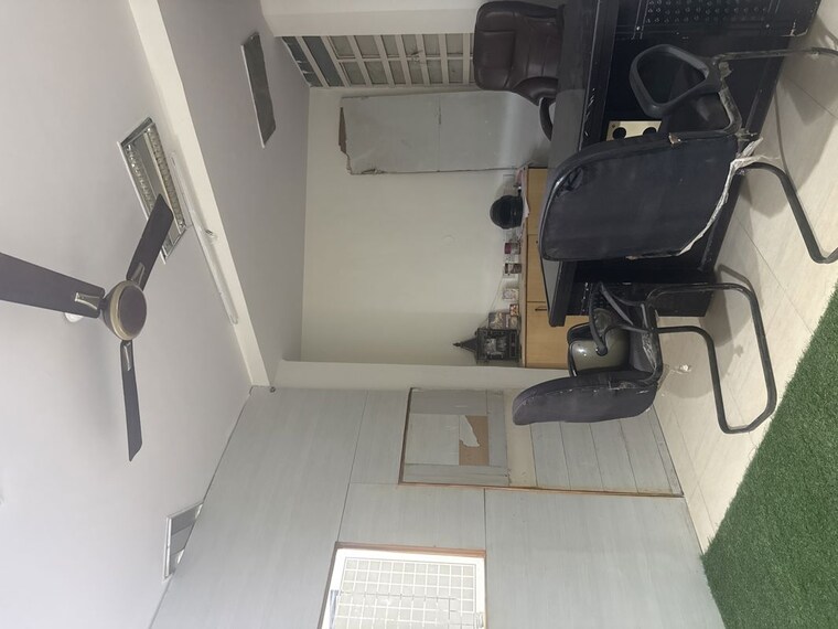 Team Area, palam-vyapar-kendra Commercial Office Space 714 Sq.Ft. In Sector 2 Gurgaon 10328420