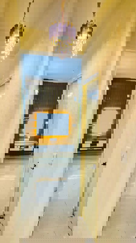 2 BHK 800 Sq.Ft. Apartment in Pyramid Midtown