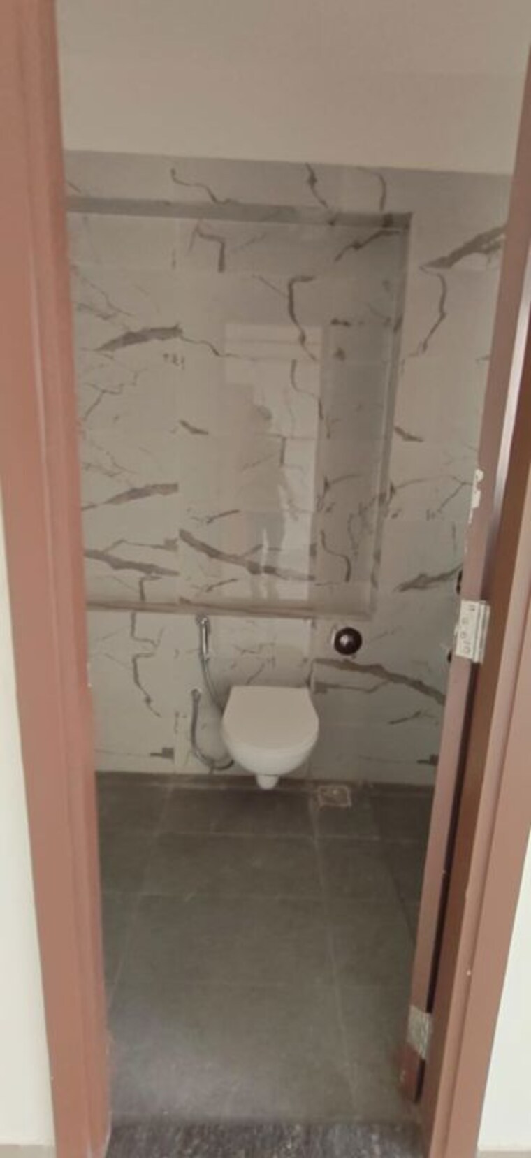 Bathroom, sheth-auris-bliss 2 Bedroom 654 Sq.Ft. Apartment In Malad West Mumbai 10328430