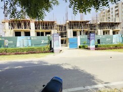 3.5 BHK + Servant Room,Extra Room Apartment For Sale in Vrinda Van Colony