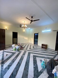 3 BHK + Pooja Room Builder Floor For Rent in Sector 23