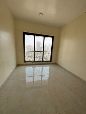 Room in 1 BHK Apartment at IM Applaud 38, Goregaon East – for Rent