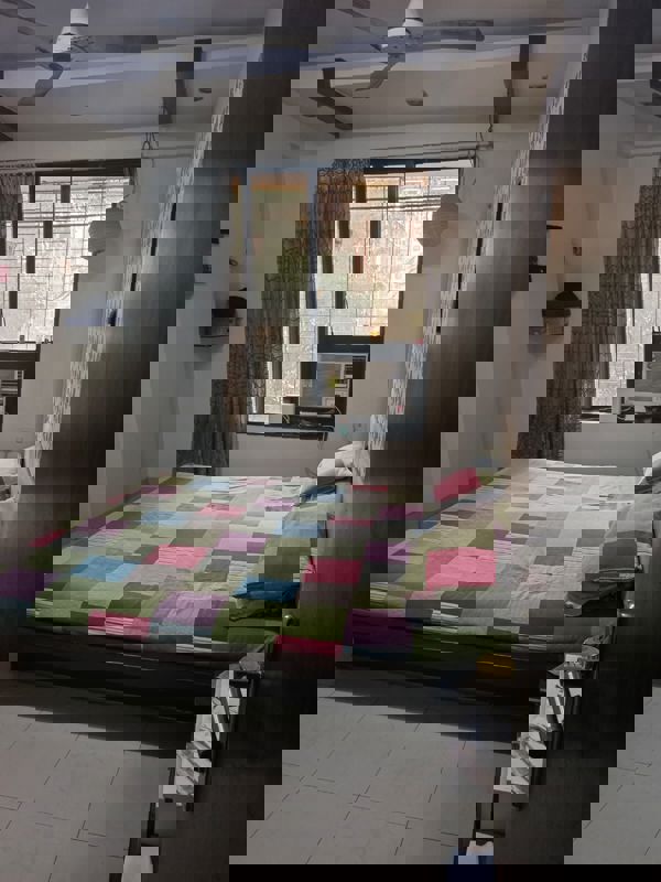 3 BHK + Store Room 1730 Sq.Ft. Apartment in Vasant Valley Complex