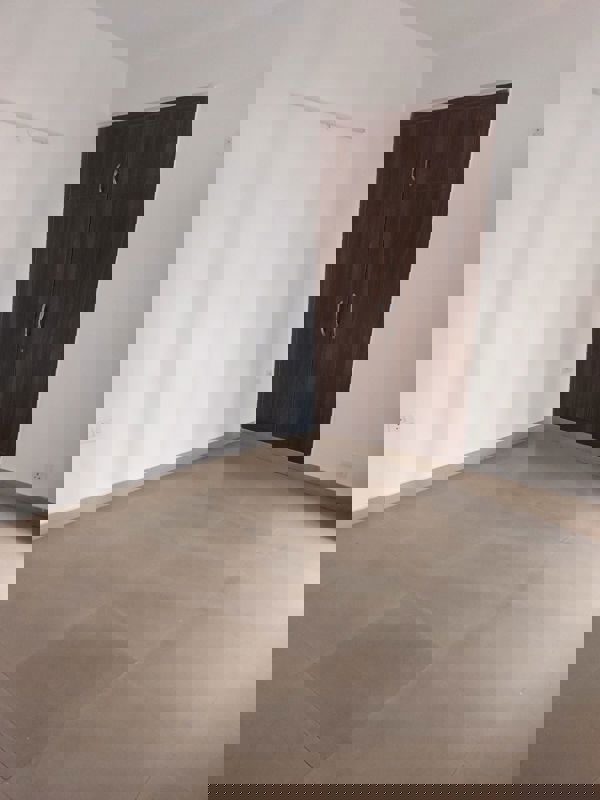 2 BHK 950 Sq.Ft. Apartment in Nirala Greenshire Phase I