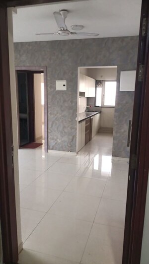 Bathroom in 2 BHK Apartment at Gardenia Apartment Santacruz, Santacruz East – for Rent