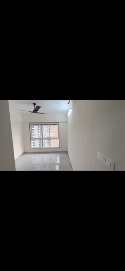 2 BHK Apartment For Rent in Mahaveer Solitaire Edge