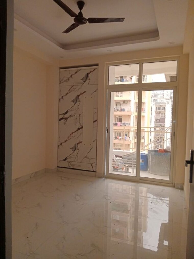 Room, gaur-14th-avenue-high-street 2 Bedroom 980 Sq.Ft. Apartment In Sector 16c Greater Noida Greater Noida 10328499