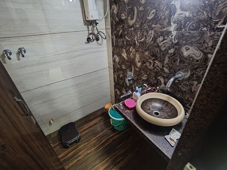  Parking, channur-bhavan-chs 1 Bedroom 600 Sq.Ft. Apartment In Dombivli West Thane 10328542