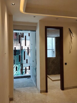 Building Lobby in 4 BHK Builder Floor at Saket – for Sale