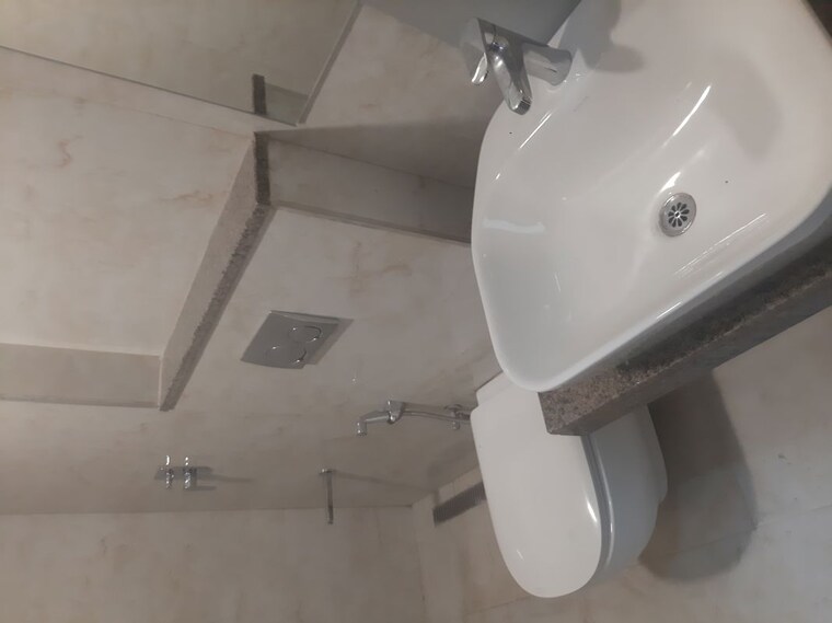 Bathroom, prestige-siesta 2.5 Bedroom 1500 Sq.Ft. Apartment In Mulund West Mumbai 10328564