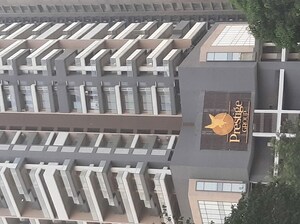 2.5 BHK Apartment For Rent in Prestige Siesta, Mulund West