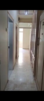 550 Sq.Ft. Apartment in Churchgate Mansion