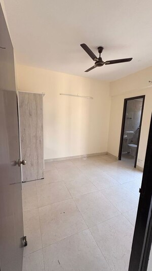 Room in 2 BHK Apartment at Signature The Serenas, Sohna Sector 36 – for Rent