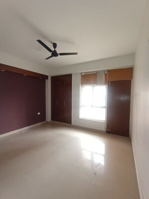 3 BHK Apartment For Rent in Supertech Cape Town, Sector 74