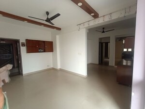 Room in 3 BHK Apartment at Supertech Cape Town, Sector 74 – for Rent