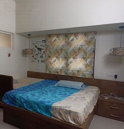 3.5 BHK + Servant Room,Extra Room Apartment For Rent in Kalpana Villa Housing Society