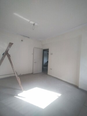 Room in 2 BHK Apartment at Citi Corner CHS 1, Vashi Sector 29 – for Rent