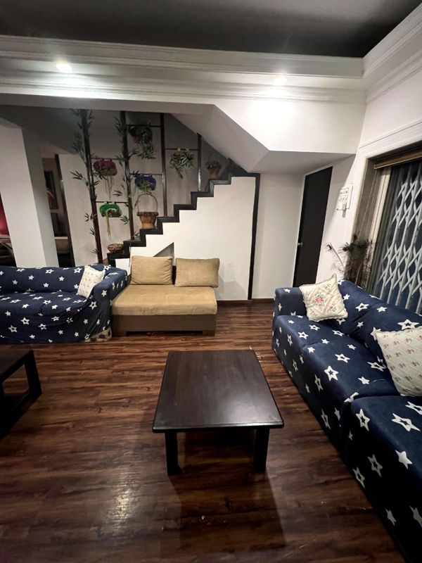 6 BHK + Pooja Room 3500 Sq.Ft. Villa in Golden Beach Society