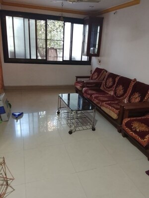 Living Room in 1.5 BHK Apartment at Ameya House, Vashi Sector 9 – for Rent