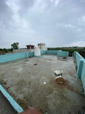 Swimming Pool in 3 BHK Independent House at Kolar rd – for Sale