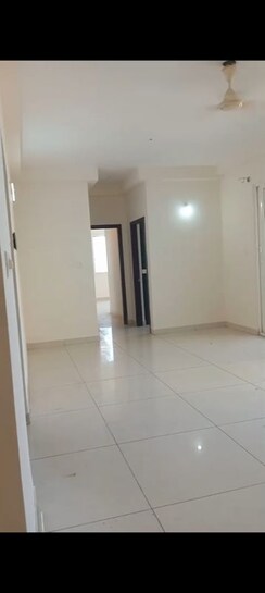 3 BHK Apartment For Rent in Prestige Lakeside Habitat