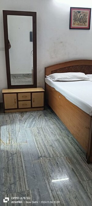 Bedroom in 2 BHK Builder Floor at Chittaranjan Park – for Rent