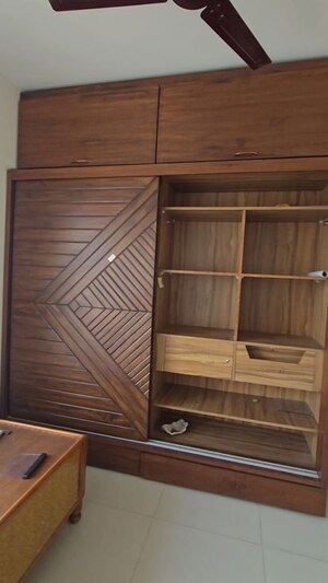 Furnished Amenities in 2 BHK Apartment at Mantra Insignia, Mundhwa – for Rent